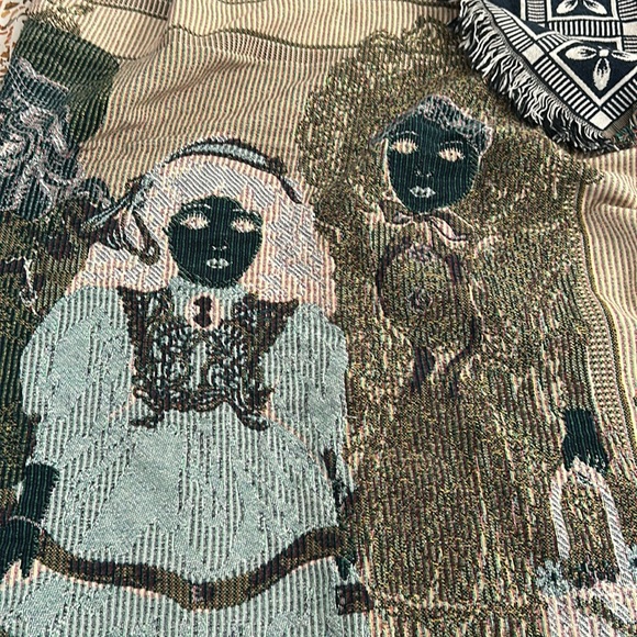 Vintage Tapestry Throw Blanket - Picture 8 of 8